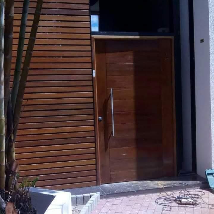 Fornecedor de portas